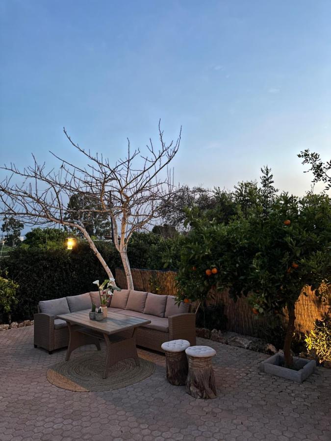 Villa Aspasia With Private Jacuzzi - Oasis Resort コキノス・ピルゴス エクステリア 写真