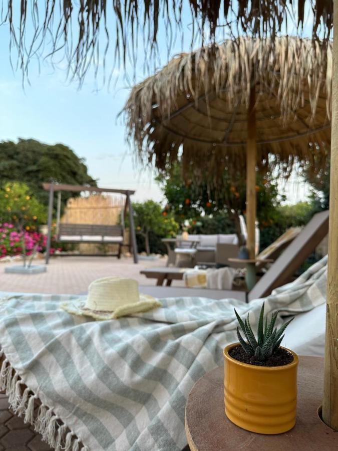 Villa Aspasia With Private Jacuzzi - Oasis Resort コキノス・ピルゴス エクステリア 写真